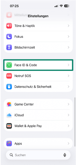 iPhone Settings screen highlighting the Face ID & Passcode option.