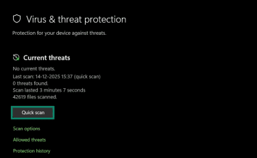 Quick Scan highlighted in Virus & threat protection.